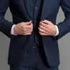 Schöne Marine Hochzeit Smokedos Bräutigam Kee Drei -teilig gekerbte Revers Zwei -Knopf -Männer Anzüge maßgeschneiderte Business -Anzug -Jacke Hosen 8489810