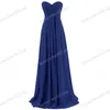 Stock Sheath Szyfonowe Druhna Sukienki Tanie Sweetheart Plisowane Światło Royal Blue Long Prom Wedding Party Dress Druhna Dress