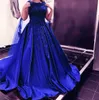 Robe de bal bleue royale en satin avec tulle drapé appliques de dentelle perlées sans manches robes de soirée élégantes A-line longues robes de soirée