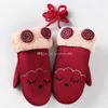 Рождество дети палец перчатки зима теплая мальчиков и девочек мультфильм животных перчатки 40 стилей висит шеи типа варежки C2760