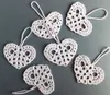 Vita hjärtan dekorationer - Bröllopsdekorationer - Virkade hjärtan - vita hjärtan ornament - Julgransprydnader - Set med 12 SD44