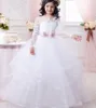 Långärmad First Communion Dress For Girls Lace Ball Gown Flower Girl Dresses Vit Billiga Bröllopsfest Pageant Gowns