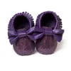 Kinghooshoes الجملة عالية الجودة الطفل الأخفاف أطفال moccs حذاء طفل الصنادل هامش أحذية 2016 تصميم جديد moccs