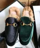 2019 chinelos de pele masculinos femininos de luxo sapatos de camurça planos sapatos de couro flor cobra mule moda chinelos de inverno sapatos de inverno tamanho 36-46 com caixa