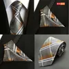 Stripe Neck tie + Pocket carrés ensembles 64 couleurs jacquard cravates impression cravate mouchoir pour les hommes se marient cadeaux de Noël fête des pères