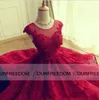 Real Image 2020 Crew Neck Lace Short Homecoming Robes Hollow Back Red Graduation Robes Cocktail Robes Prom Mabels Prom Party3550654