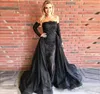 Black Lace Stropless Aftonklänningar med Overskirts 2018 sjöjungfrun från axel Långärmad Prom Klänningar Sweep Train Formell Party Vetsidos