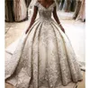 2017 Luxury Ball Gown Wedding Dresses Dubai Deep Lace Vneck Lace Applique Bridal Dresses Middle East Style3661370