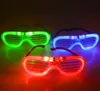 Moda LED Light Okulary Migające okiennice Kształt Okulary LED Flash Okulary Okulary Dances Party Supplies Festival Decoration E1680305