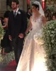 Robes de mariée florales 3-D perlées Illusion décolleté dentelle robe de mariée balayage train A-ligne robes de mariée blanches