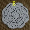 30st White Crocheted Doilies Placemat för bröllopsugn Applique Decor 8-13cm Dukmattor Vintage Coaster Pads Disc Cup Mat Aa5H01