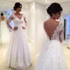 Bästsäljande En Linje Lace Bröllopsklänningar Sexig Backless V Neck Långärmad Saudiarabien Brudklänningar 2016 Custom Made Bohemian Wedding Dresse