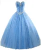 2017 Nowa elegancka suknia balowa Tulle Quinceanera Suknie z koralikami Sweet 16 Dresses 15 rok Prom Party Suknie WD1015