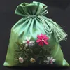 Duża wstążka Haft Satin Sznurek Torby Prezent Biżuteria Wouch Handmade Dekoracyjne Chińskie Styl Packaging Torba 22 x 17 cm 10 sztuk / partia