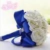 Konstgjorda bröllop buketter nya 16 handgjorda elfenbensblommor Royal Blue Ribbon Wedding Anniversary Bouquet för brudar 18-20cm192p