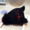 2017 New Cute Kids Faux Fur Pom Pom Cat Face Beanie lavorato a maglia Cappello Orecchie Protezione Skullies Cappelli Bonnet Caps Per ragazzi e ragazze