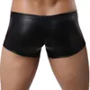 Sexiga manliga lädershorts underkläder BROSS THONGS LEATHER PANTS PVC Ser svarta män underkläderdräkt med metallring B04100375550675