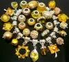 100st mix färger charms pärlor för smycken gör lösa pendlar charms diy stora hål pärlor för europeiskt armband grossist i bulk lågt pris