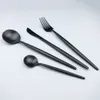 JK 홈 4pcs / lot 18/10 유럽 블랙 스테인레스 스틸 Flatware 세트 럭셔리 매트 스푼 포크 나이프 칼 세트 6 식기 식기