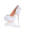 Vit Pearl Heels Ny ankomst Rhinestoene Bridal Skor Bankett Prom Party Skor Bröllop Högklackat Skor Kvinnor Pumpar