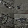 Męskie Kurtki Hurtowni Mężczyźni Casual Płaszcze Mężczyzna Tactical Fit Wiosna Jesień Czarny / Khaki Army Green Size M- 6XL Styl Outerwear1