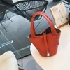 Fashion Ladies Handbags Bag Bag Fashion Prinha Europeia Lock PU Leather New Bag 2017 New Arrival320V