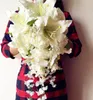 폭포 신부 꽃다발 인공 실크 장미 백합 녹색 잎 아이비 덩굴 초록 색 결혼식 신부 신부 들러리 부케 사진 소품