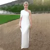 Elegante witte ivoor chiffon schede jurken avondkleding eenvoudige goedkope een schouder rode tapijt jurk op maat gemaakte feestjurken