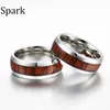 Groothandel- klassieke stijl 8mm heren ring roestvrij stalen ring retro donker hout graan ontwerp mannen belofte ring voor party cadeau