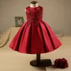 Güzel Kırmızı Dantel Saten Çiçek Kız Elbise Kolsuz Dantel Zemin Balo Küçük Kız Elbiseler Düğün Parti Balo