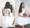 2020 Enkel Kort Bröllopsklänningar Juvel Neck Lace Appliques Beaded Ärmlös Illusion Knapp Tillbaka Tiered Ruffles Plus Storlek Bröllopklänningar