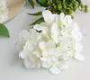 5.9 "Silk Hydrangea Bloemen Hoofden DIY Kunstbloem Bal Kroon Garland Muur Gemaakt DIY Accessoire voor Thuis Bruiloft Decoratie 50pcs Lot