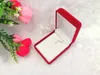 Treachi all'ingrosso 6PCS / LOT Fashion Red Velvet Jewelry Box confezione regalo ciondolo scatola di immagazzinaggio Show Case