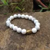 Sn0381 10mm Naturvit Turkos Armband Guld Buddha Beaded Armband Buddhist Mala Yoga Smycken för Man