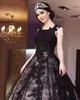 Latest 2017 Vintage Black Lace Wedding Dresses Elegant Beaded Lace Appliqued Backless Long Bridal Gowns Gothic Custom Made EN10915