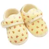 Chaussures pour bébés filles, mignonnes pour nouveau-nés, enfants, chaussures de berceau confortables en coton à semelles souples, pour les premiers pas