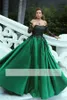 2019 Oszałamiająco Prom Arabski Dress Off The Should Emerald Green Suknie Wieczorowe Czarne Cekinowe Aplikacje Długie Rękaw Suknie Formalne