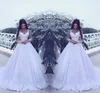 Sade Mhamad Sheer Neck Lace Applique Bröllopsklänningar 2017 Illusion Långärmad En Linje Brudklänningar Sweep Train Custom Made Wedding Vestidos