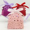 Type-3 100 sztuk Laser Cut Hollow Flower Candy Box Chocolates Pudełka ze wstążką do Wesele Party Baby Shower Favor Prezent