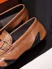 Nova moda Genuína Sapatos De Couro Para Homens de Negócios dos homens Vestido de Escritório de Negócios Oxfords Padrão de avestruz Sapatos