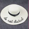 Damski kapelusz słomkowy z szerokim rondem i haftem Czapka plażowa Składane kapelusze przeciwsłoneczne 6 kolorów