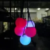 Palla da lancio fitness a emissione di luce a led di fabbrica, palla luminosa colorata con colla con palla a dondolo in corda, giocattolo per danza quadrata