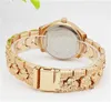 Rose Gold Luxus Casual Men Watch Dress Quartz Uhren mit Kalender Frauen Armband Stil Edelstahlband Whole6878621