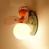 Yaratıcı çocuk odası karikatür oğlan kız başucu lambası dekoratif LED karikatür ışık arı LED çocuk duvar lambası