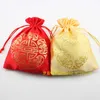 Festa de anos chinês Joyous com cordão de seda Tecido Pouch Natal Favor Doces Sacos de presente Embalagem Bag tamanho Atacado 9x12 cm 50pcs / lot