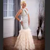 Çarpıcı payetli tüy balo elbiseleri uzun rhinestones boncuklu yüksek boyunlu resmi önlükler taban uzunluğu akşam pageant elbisesi kadınlar için 2675315