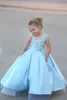 Śliczne Glitz Light Blue Flower Girl Sukienki Dla Arabskich Wesela Mini Me Matka Córka Pagewne Suknie Formalna Komunia Święta Suknie BA1763