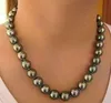 Collier de perles rondes de Tahiti des mers du sud noires et vertes de 10 à 11 mm Fermoir en or 14 carats de 18 pouces