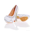 Designer Pearl Shoes w Wedding Wedding Wedding Buty W Wedding Wedding Party Silver Silver Rhinestone Luksusowe pompy Plus Size