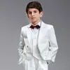 Erkekler Düğün Takımları Yeni Boyut 2-10 Beyaz Boy Elbise Resmi Parti Beş Setler Bow Tie Pants Vest Gömlek Çocuk Takımları Stock232h